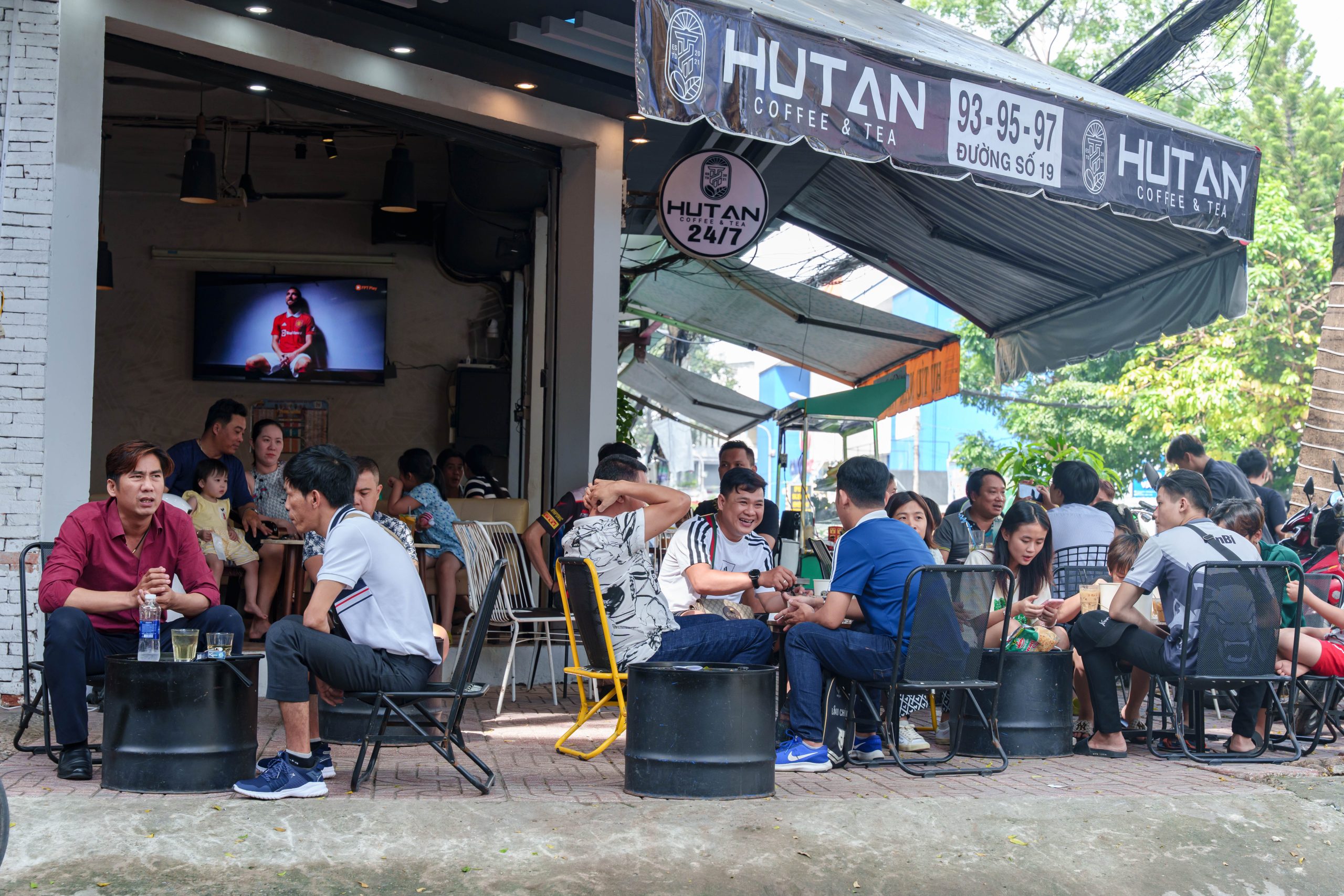 Hutan Coffee & Tea Chi nhánh 2